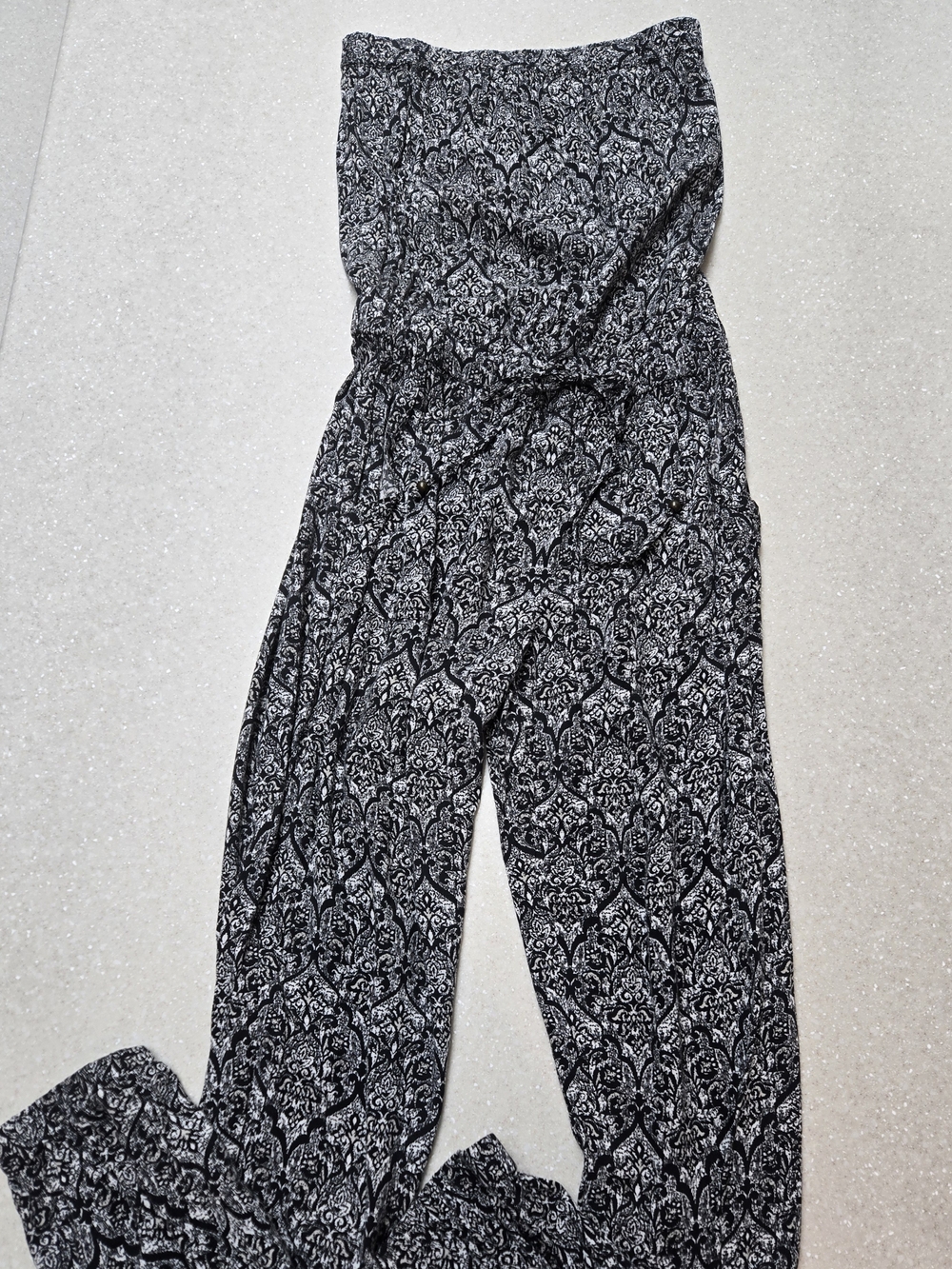 Aeropostale Black & White Printed Strapless Jumpsuit-XS